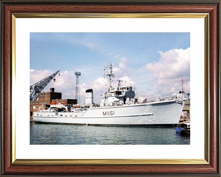 HMS Iveston M1151 Ton Class Minesweeper 1987 Photo Print - Posters, Prints, & Visual Artwork - by Hampshire Prints (image 8 of 9)