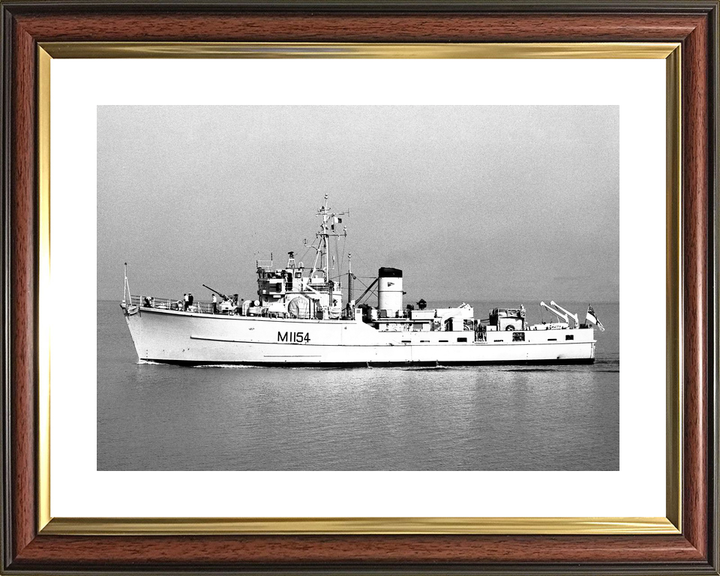 HMS Kellington M1154 Ton Class Minesweeper Port Beam View Photo Print - Posters, Prints, & Visual Artwork - by Hampshire Prints (image 8 of 9)