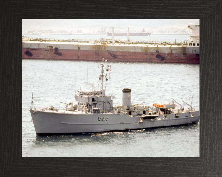 HMS Kirkliston M1157 Ton Class Minesweeper 1985 Photo Print - Posters, Prints, & Visual Artwork - by Hampshire Prints (image 3 of 9)