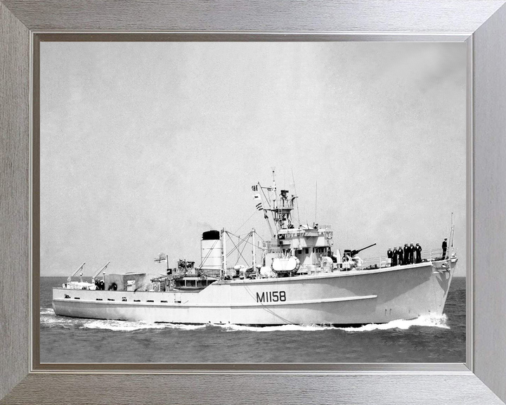 HMS Laleston M1158 Ton Class Minesweeper Photo Print - Posters, Prints, & Visual Artwork - by Hampshire Prints (image 7 of 9)