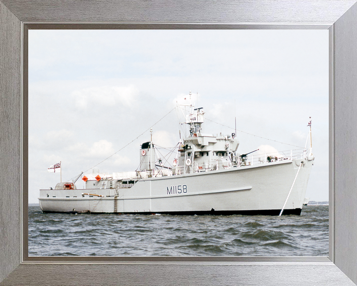 HMS Laleston M1158 Ton Class Minesweeper 1977 Photo Print - Posters, Prints, & Visual Artwork - by Hampshire Prints (image 7 of 9)