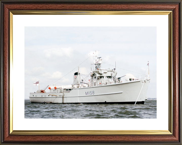 HMS Laleston M1158 Ton Class Minesweeper 1977 Photo Print - Posters, Prints, & Visual Artwork - by Hampshire Prints (image 8 of 9)
