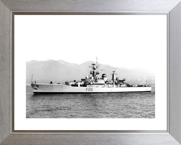 HMS Leander F109 Leander Class Frigate Port Beam View Photo Print - Posters, Prints, & Visual Artwork - by Hampshire Prints (image 6 of 9)