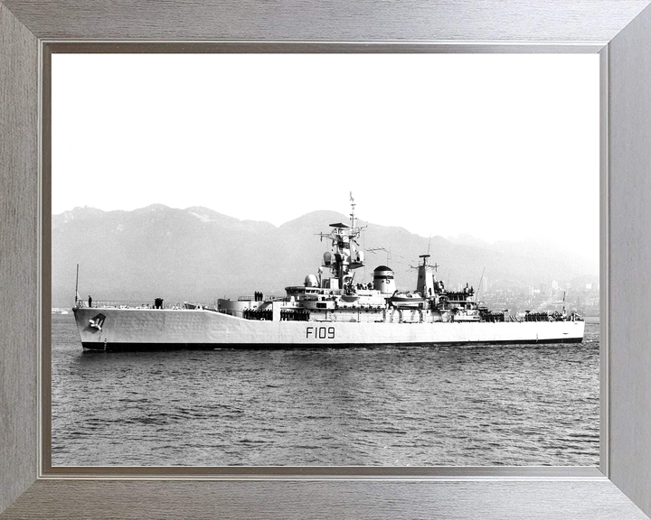 HMS Leander F109 Leander Class Frigate Port Beam View Photo Print - Posters, Prints, & Visual Artwork - by Hampshire Prints (image 7 of 9)