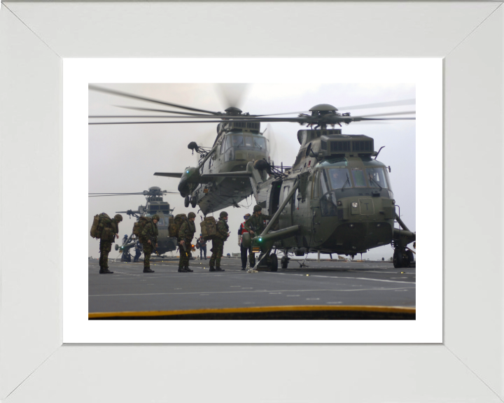 Royal Marine Commando Hands to Assault Stations Photo Print - 40 Commando Posters, Prints, & Visual Artwork Hampshire Prints 10 x 8 White Frame Yes