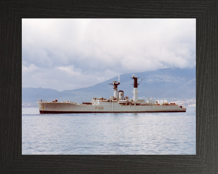 HMS Londonderry F108 Rothesay Class Frigate 1983 Port Beam View Photo Print - Posters, Prints, & Visual Artwork - by Hampshire Prints (image 3 of 9)