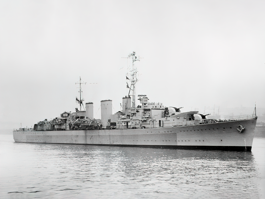 HMS Manxman M70 Abdiel Class Minelayer June 1945 Photo Print - Posters, Prints, & Visual Artwork - by Hampshire Prints (image 1 of 9)