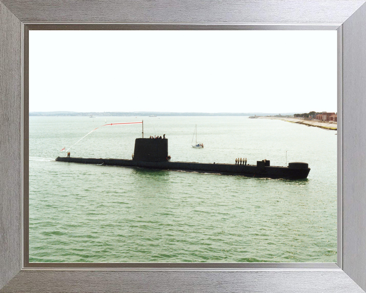 HMS Onyx S21 Oberon Class Submarine 1989 Paying Off