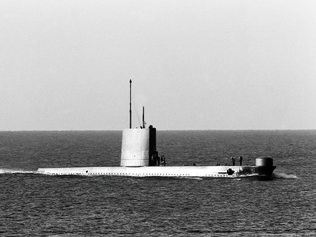 HMS Orpheus S11 Oberon Class Submarine 1986
