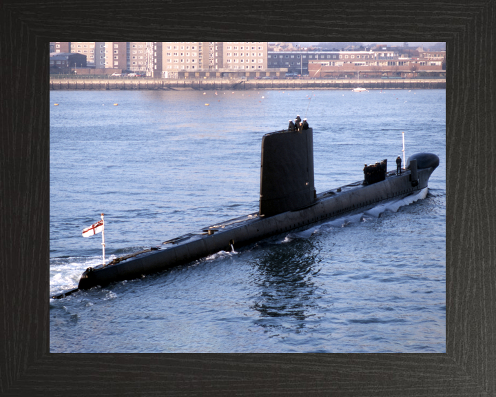 HMS Osiris S13 Oberon Class Submarine 1987