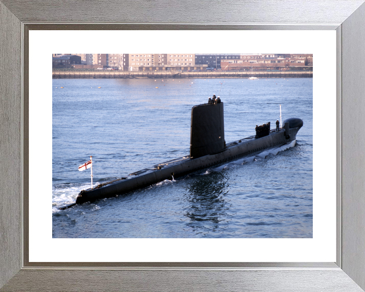 HMS Osiris S13 Oberon Class Submarine 1987