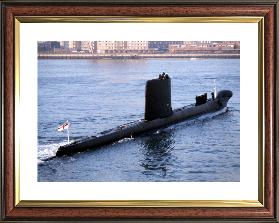 HMS Osiris S13 Oberon Class Submarine 1987