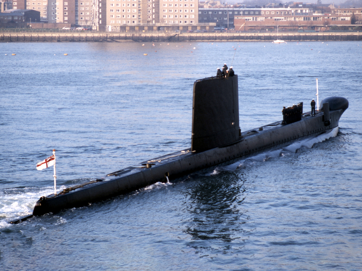 HMS Osiris S13 Oberon Class Submarine 1987