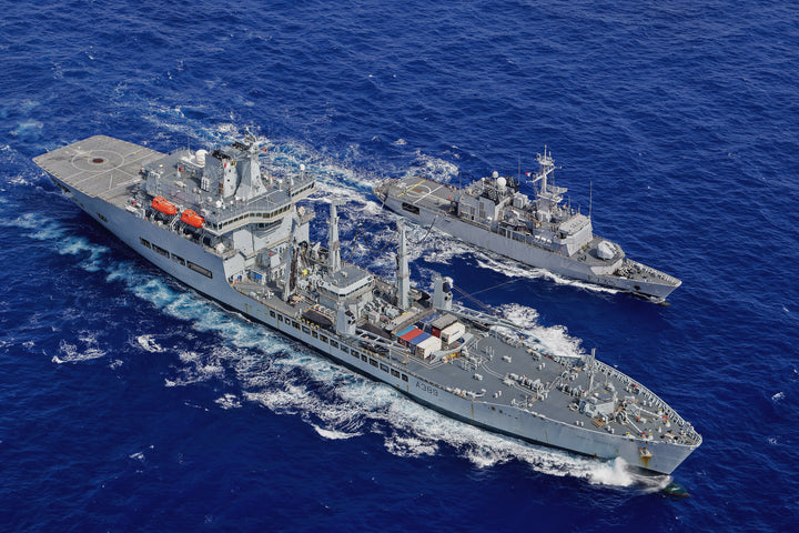 RFA Wave Knight (A389) Photo Print - During a RAS - Royal Fleet Auxiliary Wave Class Tanker Hampshire Prints 6 x 4 No Frame No