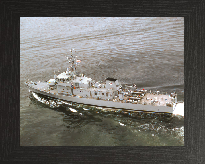 HMS Plover P240 Peacock Class Patrol Vessel July 1986 High Port Side View Photo Print - Posters, Prints, & Visual Artwork - by Hampshire Prints (image 3 of 9)