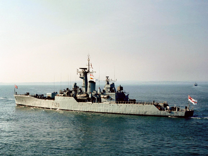 HMS Rhyl F129 Rothesay Class Frigate March 1982 Photo Print - Posters, Prints, & Visual Artwork - by Hampshire Prints (image 1 of 9)
