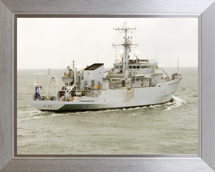 HMS Roebuck H130 Coastal Survey Vessel Underway Photo Print - Posters, Prints, & Visual Artwork - by Hampshire Prints (image 7 of 9)