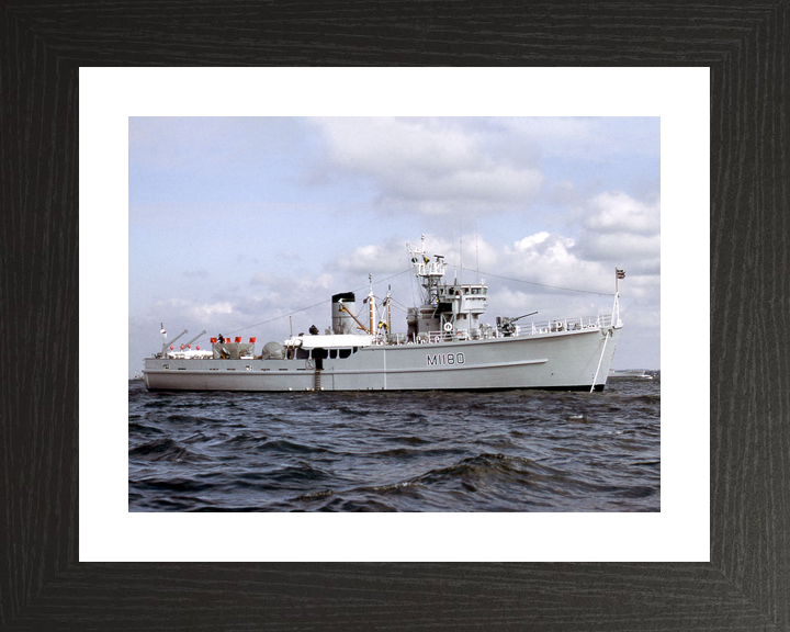 HMS Shavington M1180 Ton Class Minesweeper Warship June 1977 Photo Print - Posters, Prints, & Visual Artwork - by Hampshire Prints (image 2 of 9)