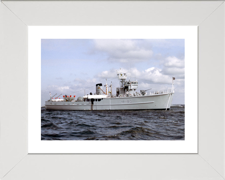HMS Shavington M1180 Ton Class Minesweeper Warship June 1977 Photo Print - Posters, Prints, & Visual Artwork - by Hampshire Prints (image 4 of 9)