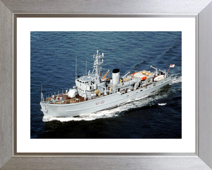 HMS Sheraton M1181 Ton Class Minesweeper Warship Photo Print - Posters, Prints, & Visual Artwork - by Hampshire Prints (image 6 of 9)