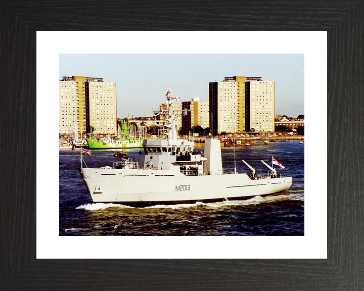 HMS Spey M2013 River Class Minesweeper Warship June 1994 Photo Print - Posters, Prints, & Visual Artwork - by Hampshire Prints (image 2 of 9)
