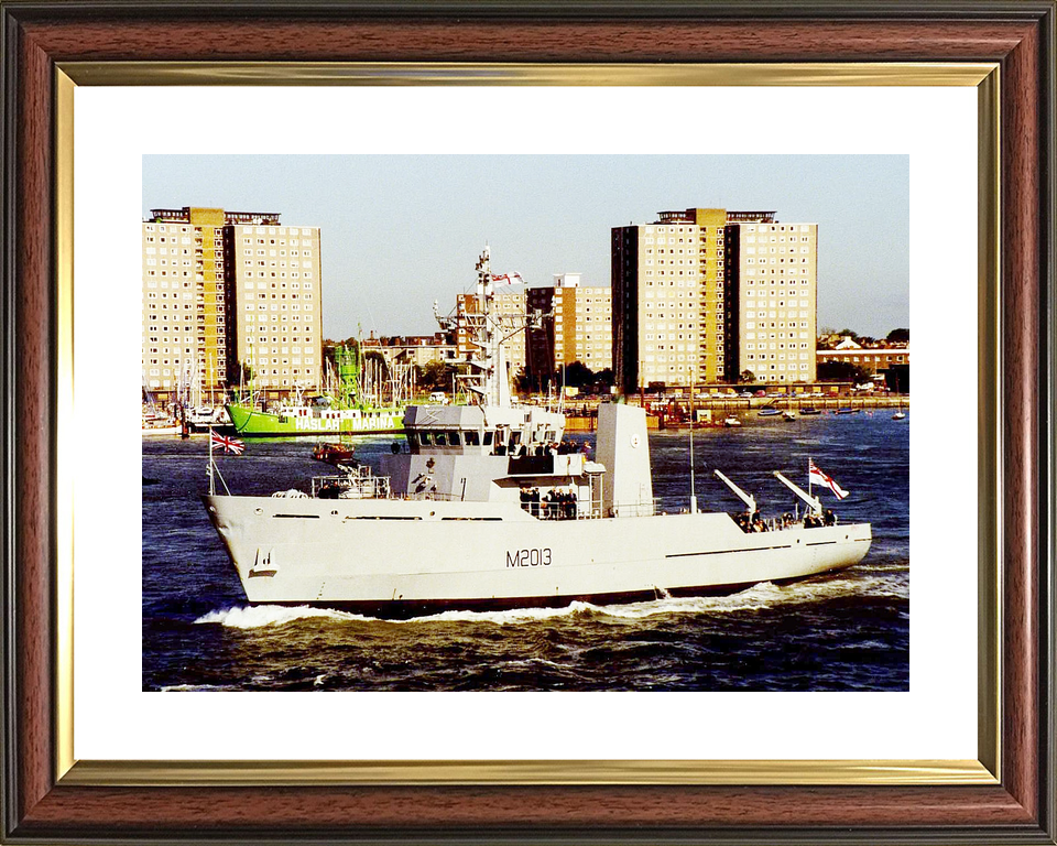 HMS Spey M2013 River Class Minesweeper Warship June 1994 Photo Print - Posters, Prints, & Visual Artwork - by Hampshire Prints (image 8 of 9)