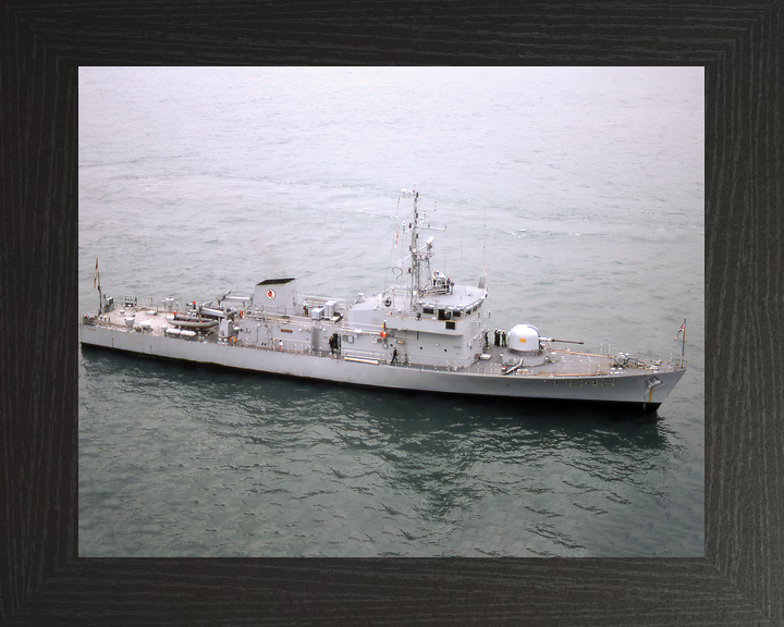 HMS Swallow P242 Peacock Class Patrol Vessel March 1987 Photo Print - Posters, Prints, & Visual Artwork - by Hampshire Prints (image 3 of 9)