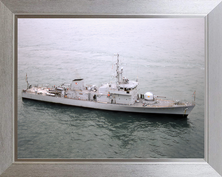 HMS Swallow P242 Peacock Class Patrol Vessel March 1987 Photo Print - Posters, Prints, & Visual Artwork - by Hampshire Prints (image 7 of 9)