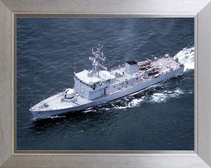 HMS Swift P243 Peacock Class Patrol Vessel August 1986 Photo Print - Posters, Prints, & Visual Artwork - by Hampshire Prints (image 7 of 9)