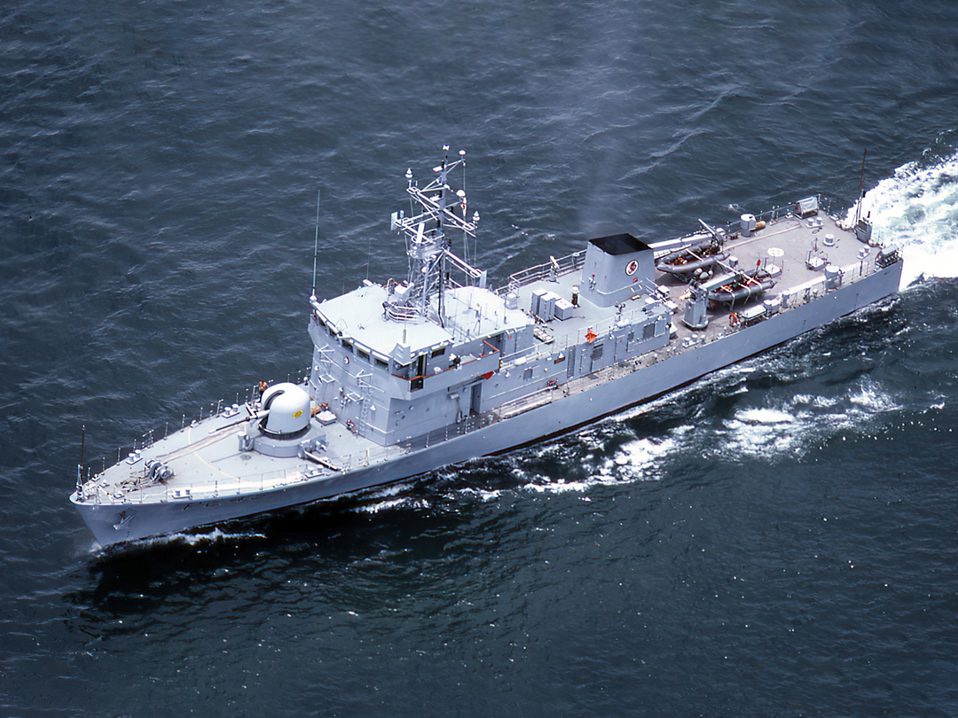 HMS Swift P243 Peacock Class Patrol Vessel August 1986 Photo Print - Posters, Prints, & Visual Artwork - by Hampshire Prints (image 1 of 9)