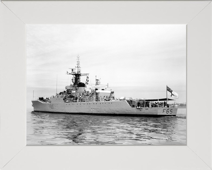 HMS Tenby F65 Whitby Class Frigate Port Side View Photo Print - Posters, Prints, & Visual Artwork - by Hampshire Prints (image 5 of 9)