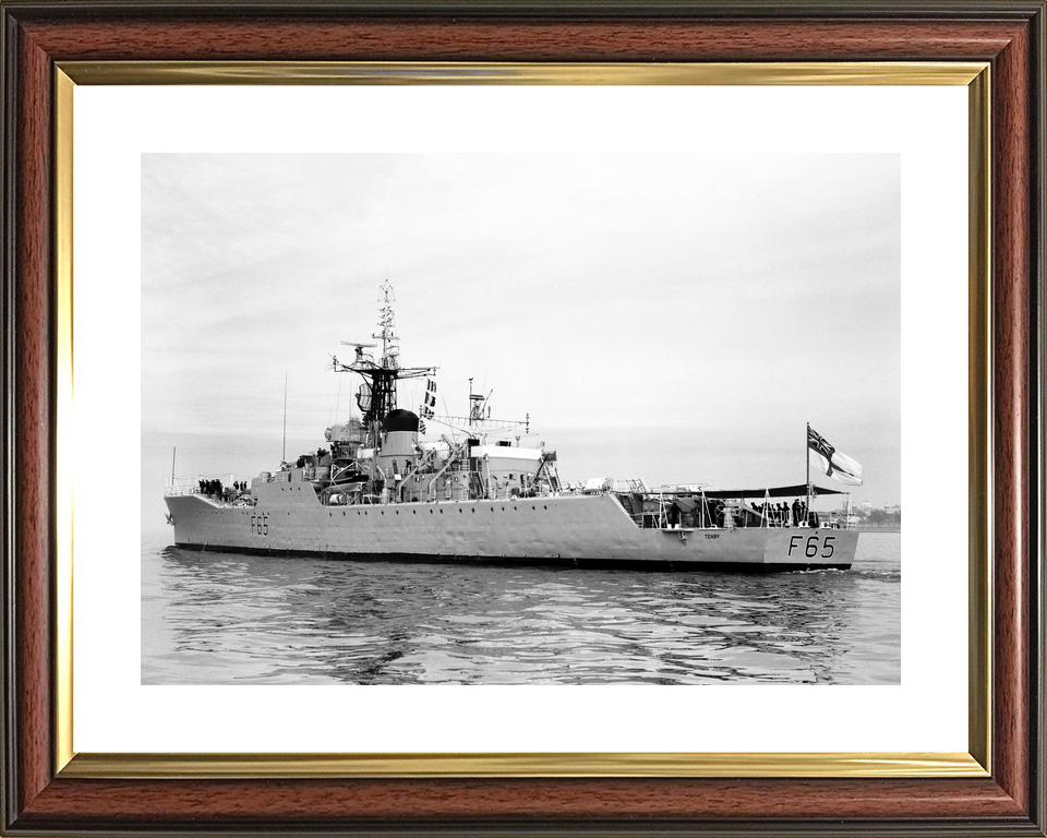 HMS Tenby F65 Whitby Class Frigate Port Side View Photo Print - Posters, Prints, & Visual Artwork - by Hampshire Prints (image 8 of 9)