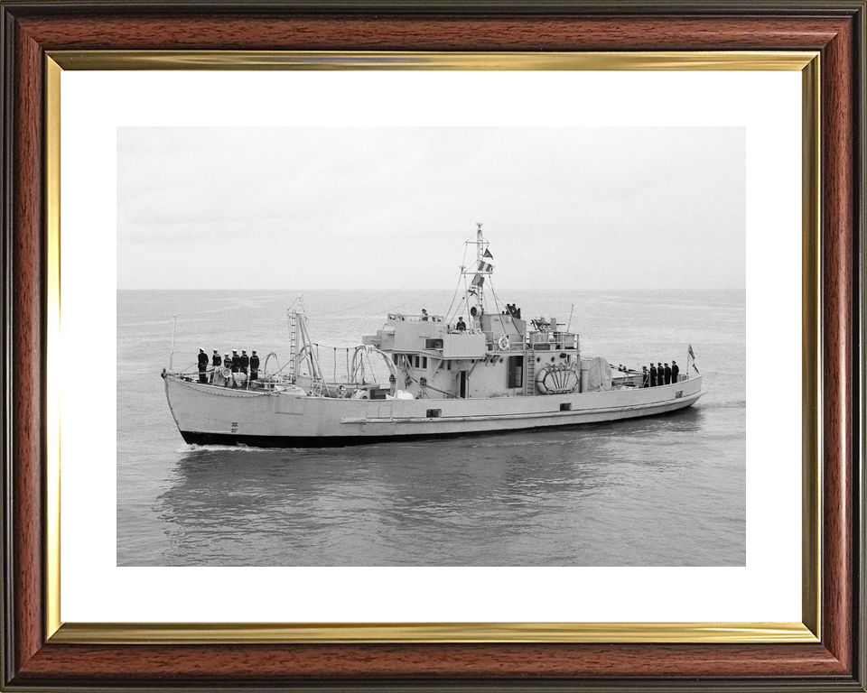 HMT Thames 1938 Rescue Tugboat Photo Print - Posters, Prints, & Visual Artwork - by Hampshire Prints (image 8 of 9)