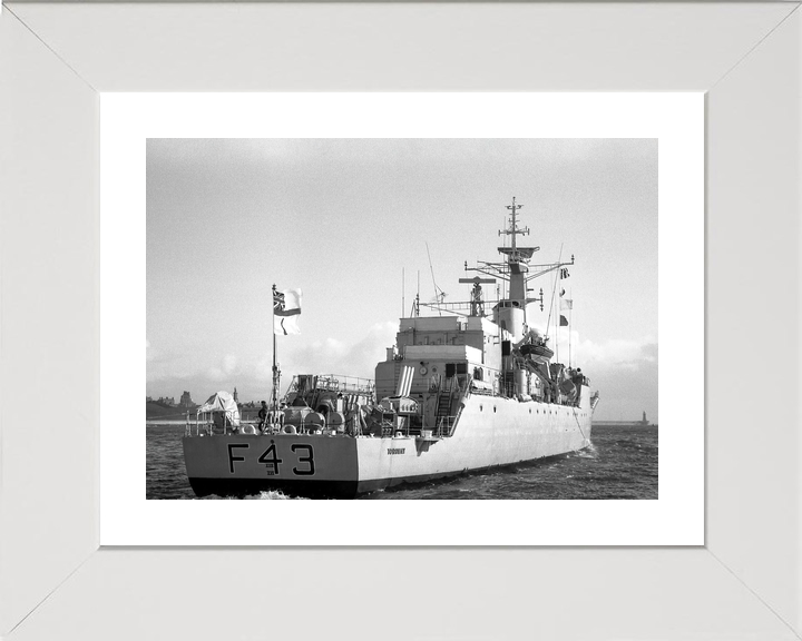 HMS Torquay F43 Whitby Class Frigate Starboard Quarter View Photo Print - Posters, Prints, & Visual Artwork - by Hampshire Prints (image 4 of 9)