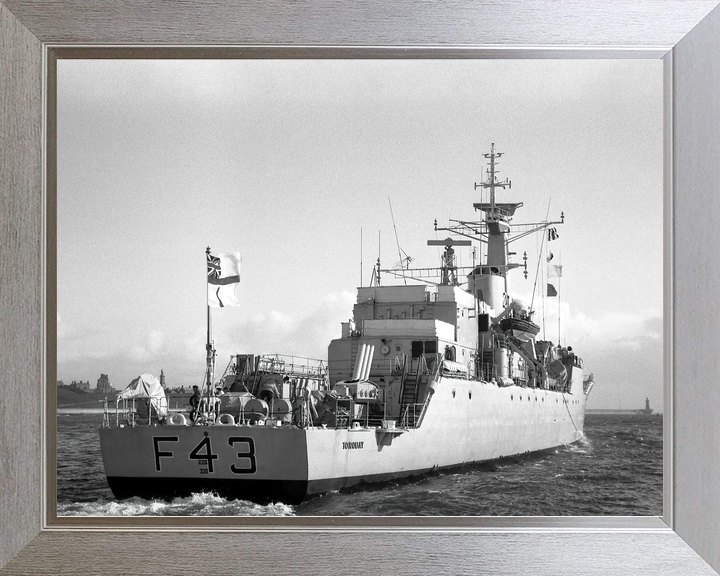 HMS Torquay F43 Whitby Class Frigate Starboard Quarter View Photo Print - Posters, Prints, & Visual Artwork - by Hampshire Prints (image 7 of 9)
