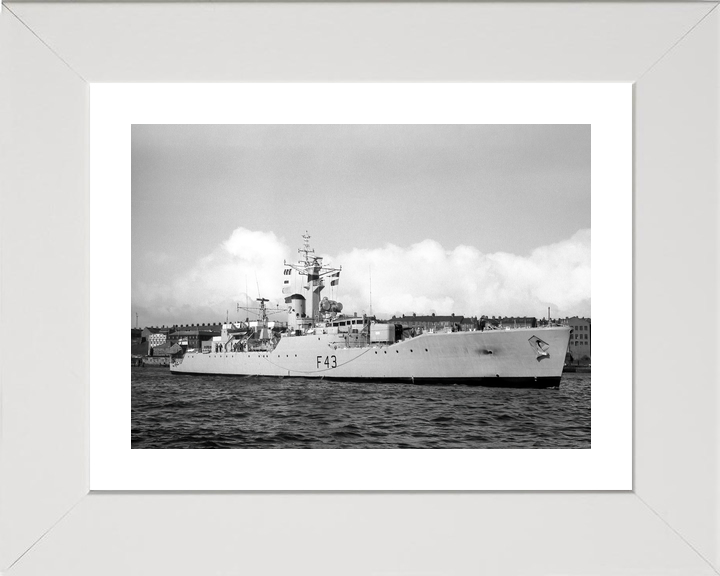 HMS Torquay F43 Whitby Class Frigate Starboard Side View Photo Print - Posters, Prints, & Visual Artwork - by Hampshire Prints (image 4 of 9)