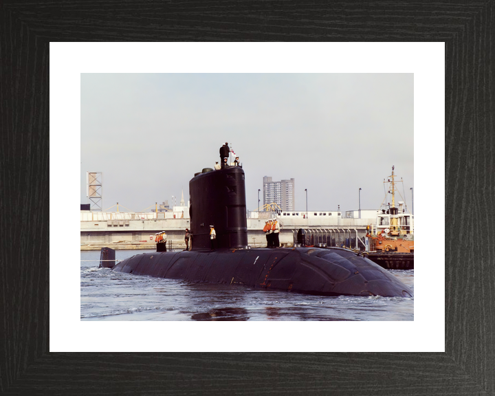 HMS Unseen S41 Upholder Class Submarine 1992
