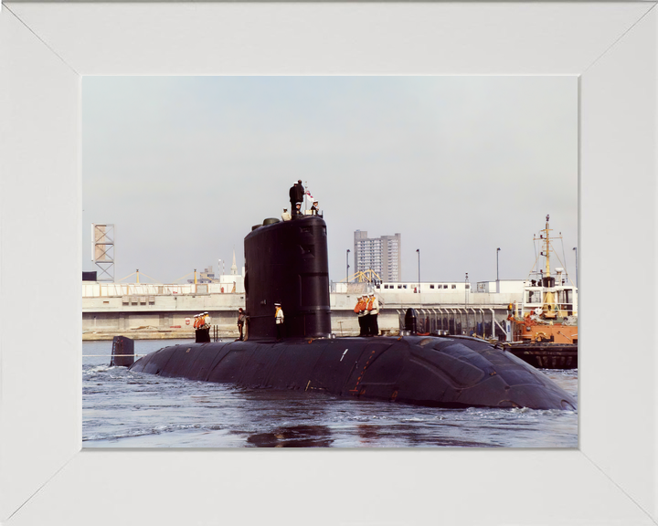 HMS Unseen S41 Upholder Class Submarine 1992