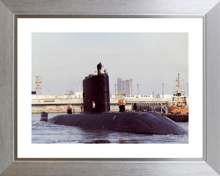 HMS Unseen S41 Upholder Class Submarine 1992