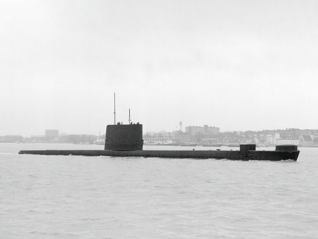 HMS Walrus S08 Porpoise Class Submarine 1986 Photo Print - Posters, Prints, & Visual Artwork - by Hampshire Prints (image 1 of 9)