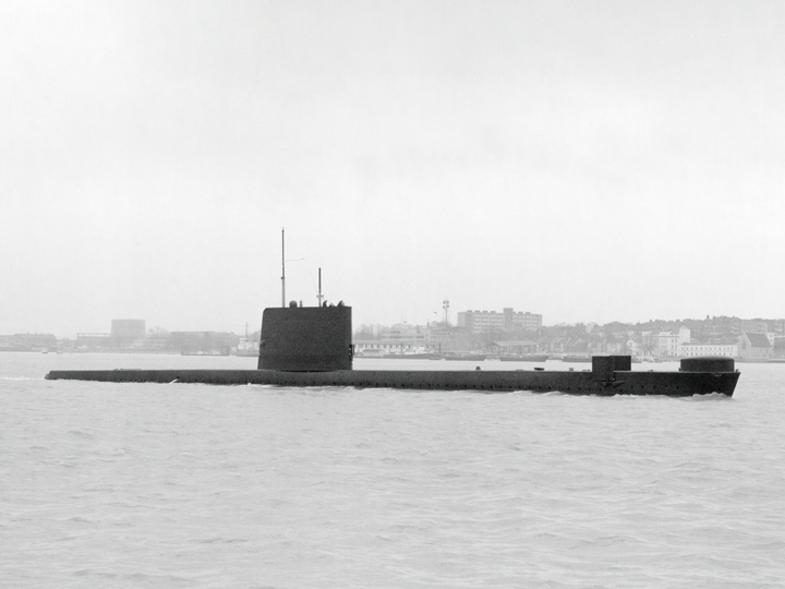 HMS Walrus S08 Porpoise Class Submarine 1986 Photo Print - Posters, Prints, & Visual Artwork - by Hampshire Prints (image 1 of 9)
