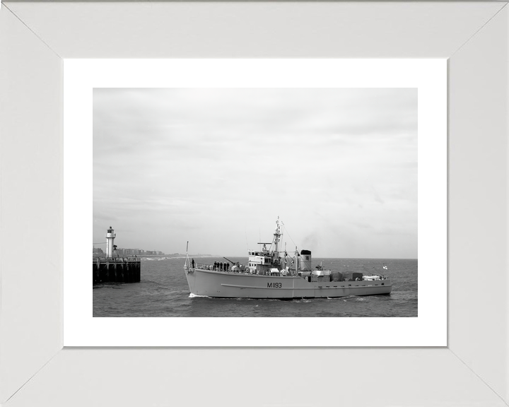 HMS Wolverton M1193 Ton Class Minesweeper Photo Print - Posters, Prints, & Visual Artwork - by Hampshire Prints (image 4 of 9)