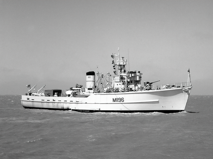 HMS Yarnton M1196 Ton Class Minesweeper Warship Photo Print - Posters, Prints, & Visual Artwork - by Hampshire Prints (image 1 of 9)