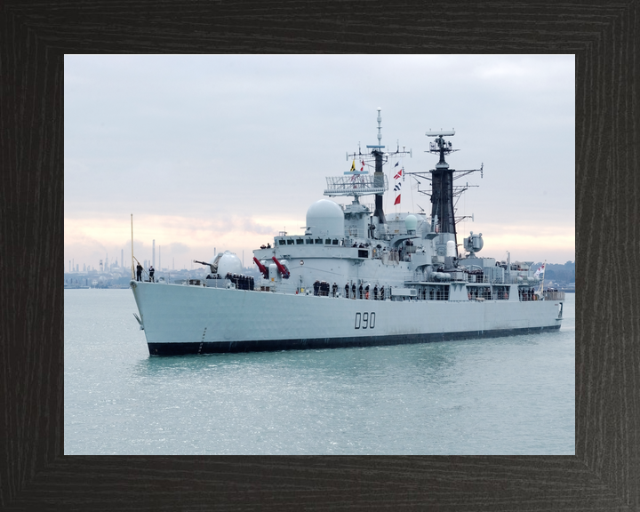 HMS Southampton D90 Type 42 Destroyer February 2005 Photo Print - Posters, Prints, & Visual Artwork - by Hampshire Prints (image 3 of 9)