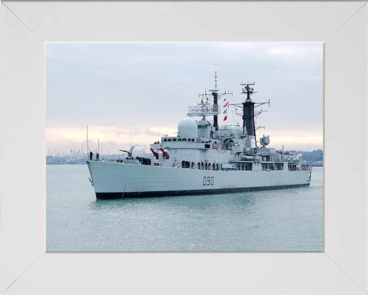 HMS Southampton D90 Type 42 Destroyer February 2005 Photo Print - Posters, Prints, & Visual Artwork - by Hampshire Prints (image 5 of 9)
