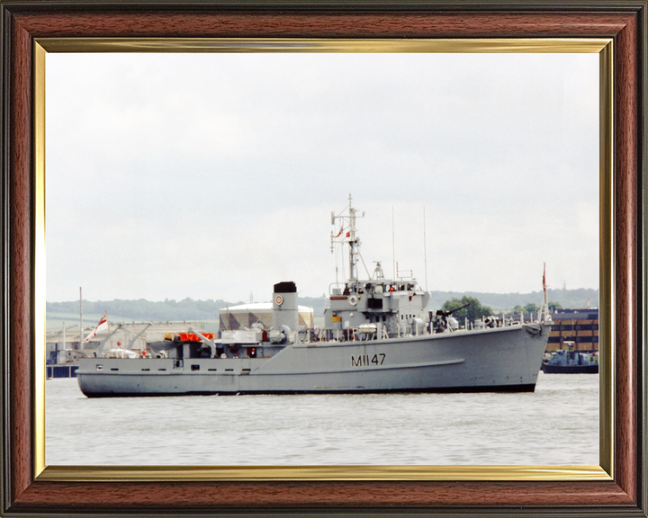 HMS Hubberston (M1147) Royal Navy Ton Class Minesweeper Starboard View Photo Print Wall Art Decor - Posters, Prints, & Visual Artwork - by Hampshire Prints (image 9 of 9)