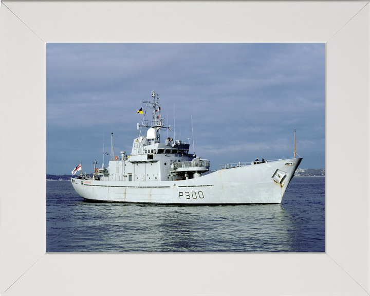 HMS Lindisfarne P300 Island Class Patrol Vessel 1992 Photo Print - Posters, Prints, & Visual Artwork - by Hampshire Prints (image 5 of 9)