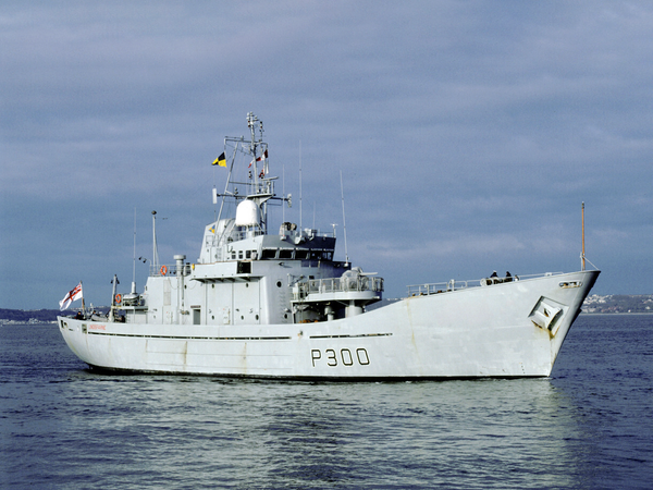 HMS Lindisfarne P300 Island Class Patrol Vessel 1992