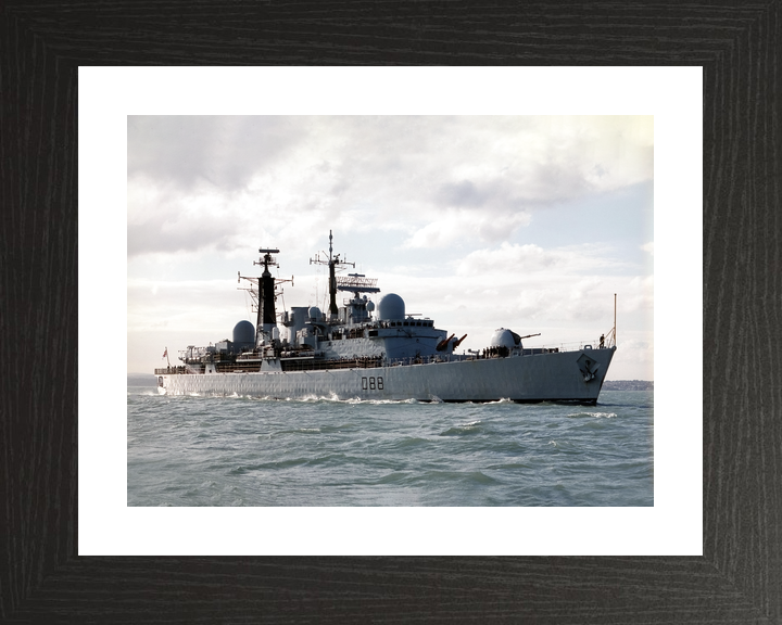 HMS Glasgow (D88) Royal Navy Type 42 Destroyer Entering Harbour Photo Print Wall Art Decor - Posters, Prints, & Visual Artwork - by Hampshire Prints (image 2 of 9)