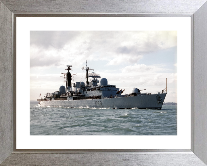 HMS Glasgow (D88) Royal Navy Type 42 Destroyer Entering Harbour Photo Print Wall Art Decor - Posters, Prints, & Visual Artwork - by Hampshire Prints (image 6 of 9)